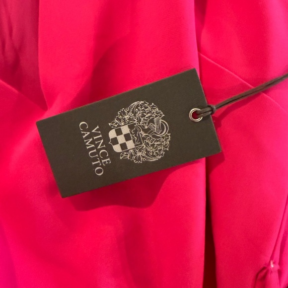 NWT Vince Camuto womens V Neck Jumpsuit With Tie Belt Hot Pink Size 12. - Picture 7 of 7